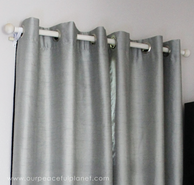 DIY Frugal Bedroom Decorating Curtains