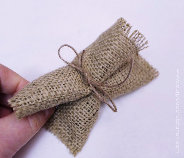 These pouches can be made in various sizes to hold all kinds of goodies such as dried herbs, crystals, notes etc. They make wonderful gifts for any age!