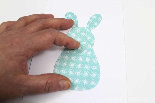 This year add a cute little floppy eared bunny to your Easter decorations. He takes 5 minutes to make with our free pattern and is also a wonderful gift. 