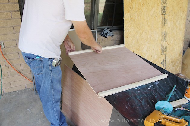 Can't find a large enough kitchen trash can to fit a space? You can make one on wheels to fit any spot! All you need are a few simple supplies and tools.