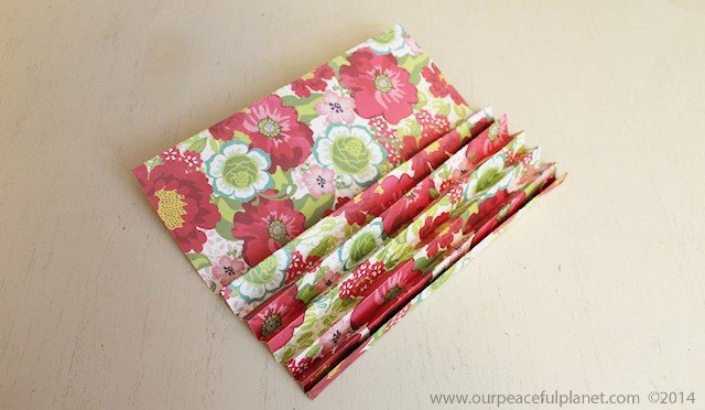 Paper Clothes Pin Hand Fan Tutorial-3